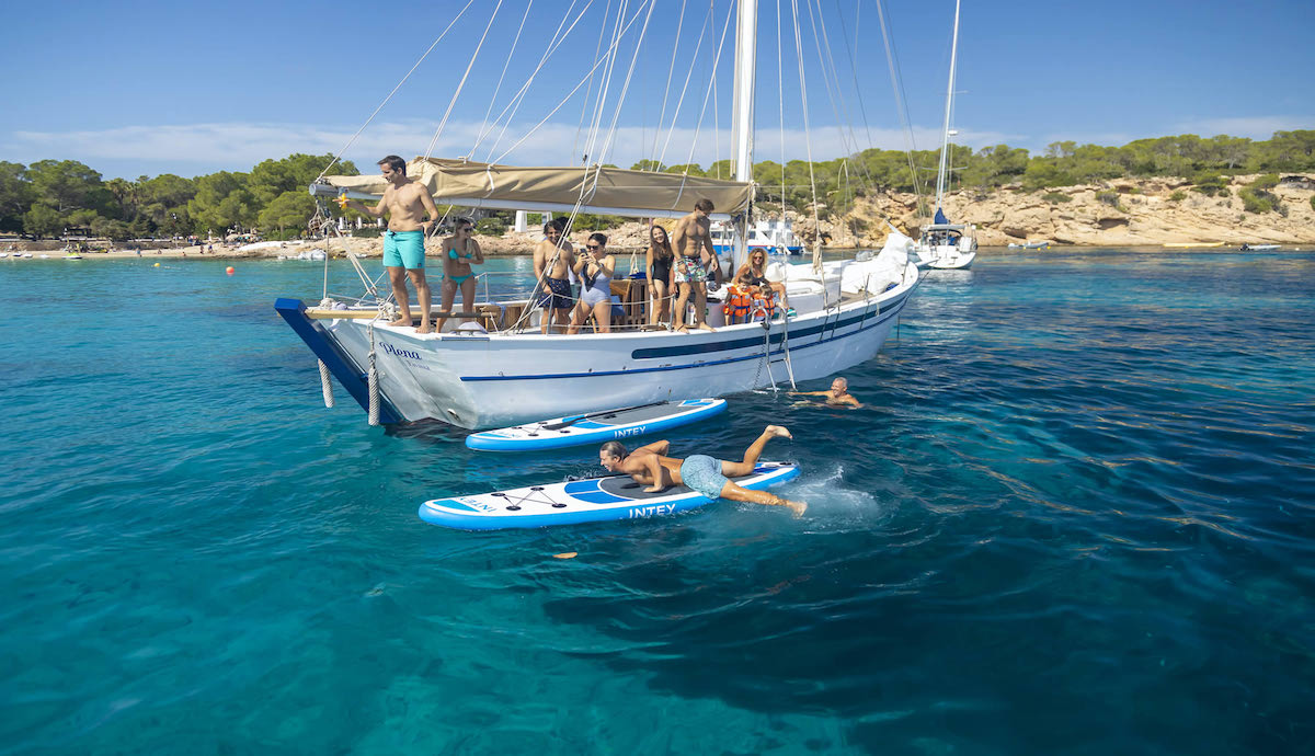 charter-ibiza-sailboat-tour