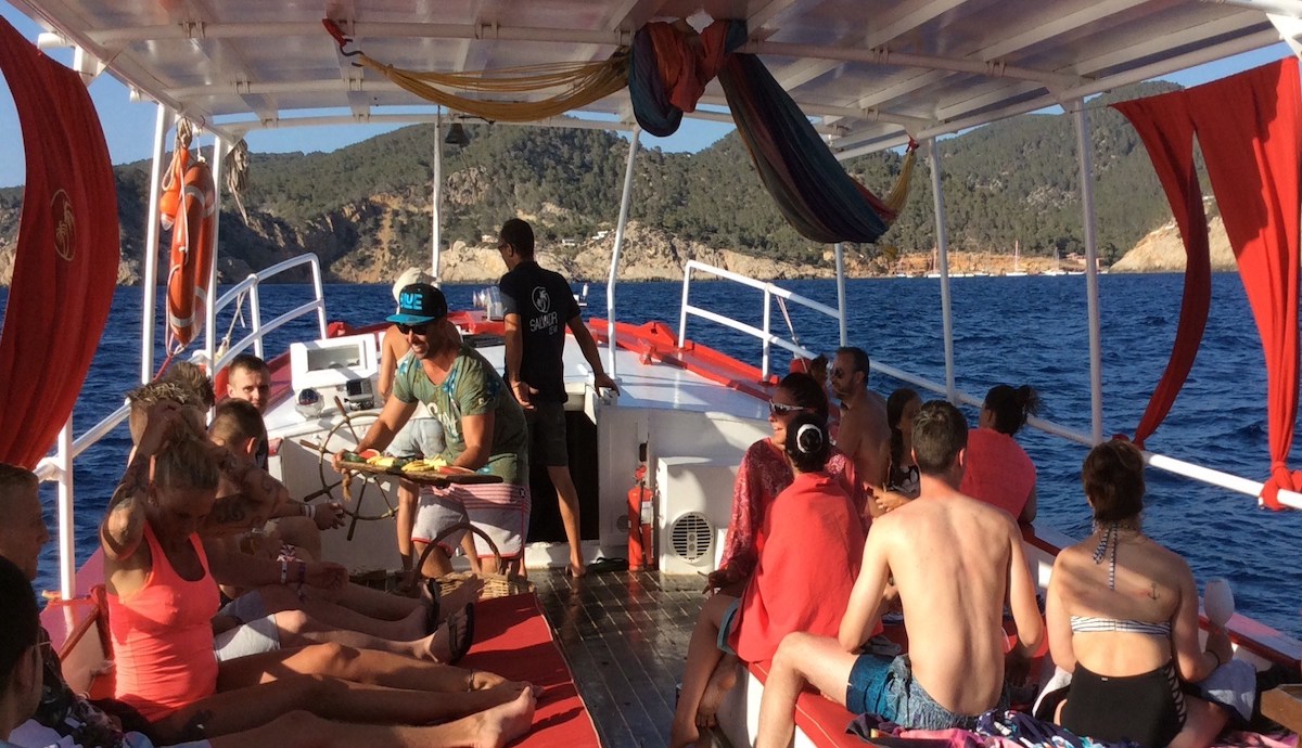 boat-cruise-ibiza-day-excursions