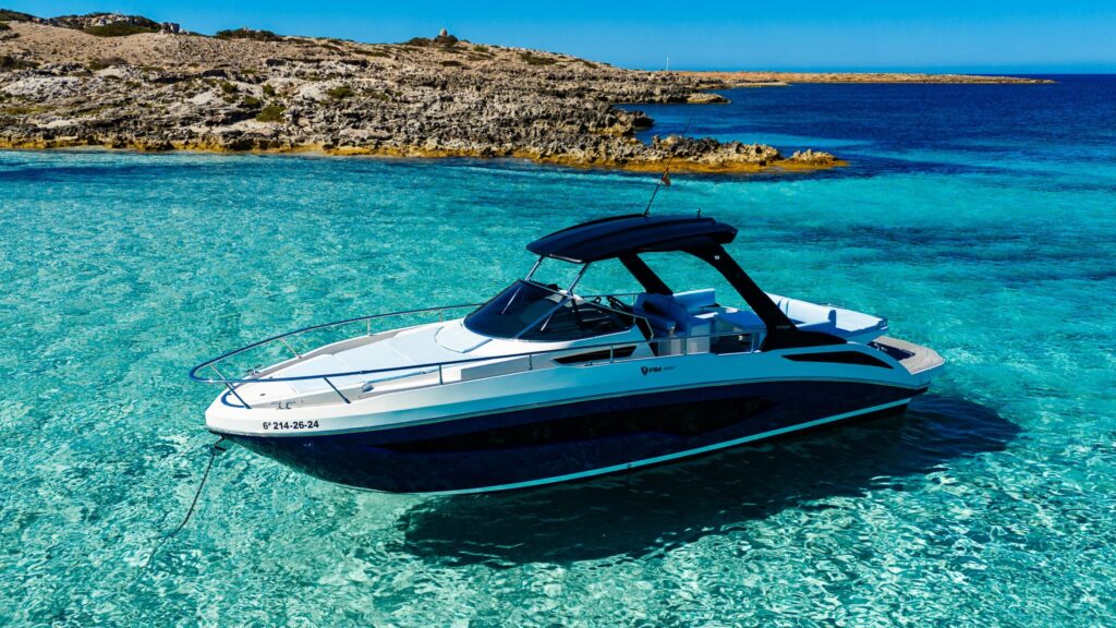 FIM-Ibiza-to-formentera-boat-charter