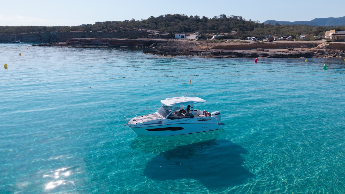ibiza boat hire license san antonio